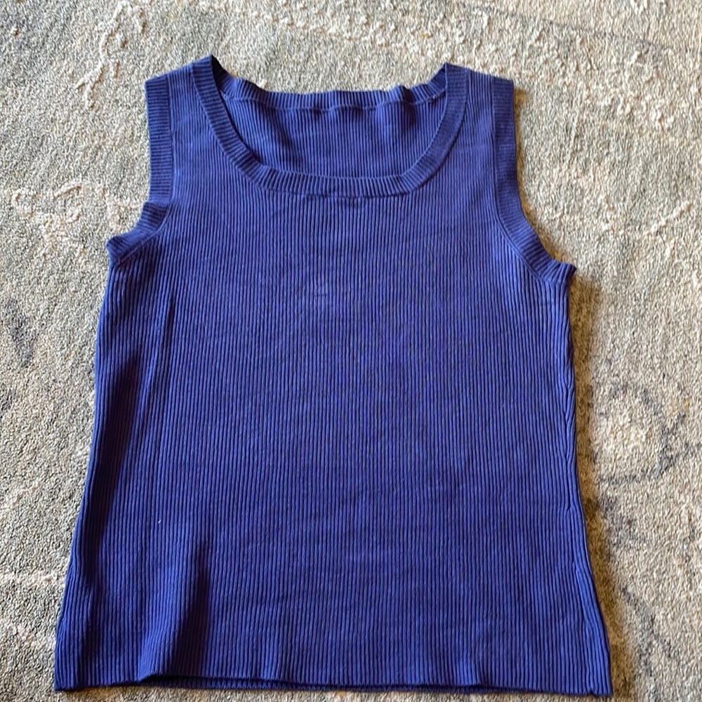 Blue top